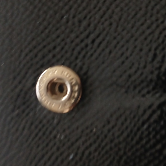 GENUINE BURBERRY WALLET gold (hardware) - Picture 5 of 11